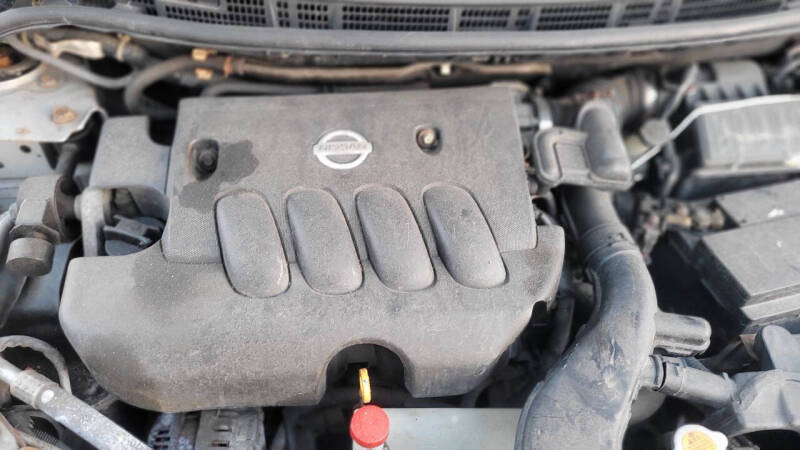 2010 Nissan Versa 1.8 S