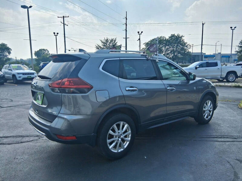 2018 Nissan Rogue SV