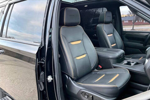 2023 GMC Yukon XL AT4