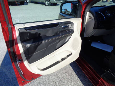 2015 Dodge Grand Caravan SE