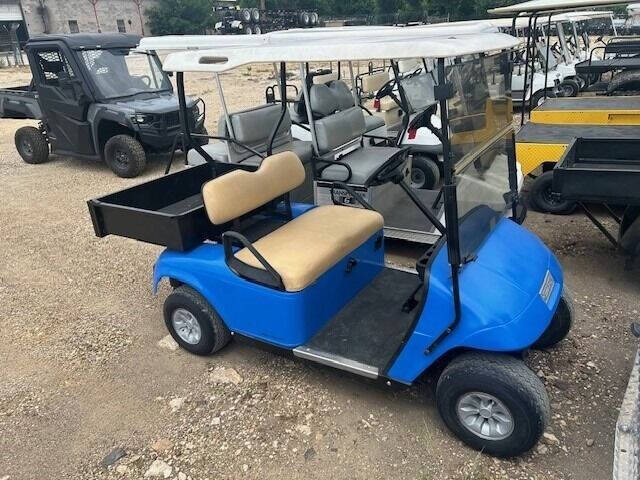 2001 E-Z-GO Electric Utility Vehicle for sale at METRO GOLF CARS INC in Fort Worth TX