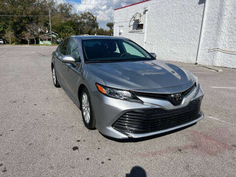 2019 Toyota Camry for sale at LUXURY AUTO MALL in Tampa FL