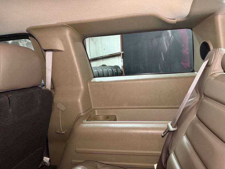 2003 HUMMER H2