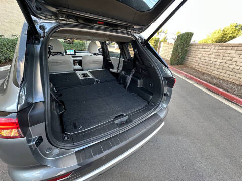 2023 Mitsubishi Outlander PHEV SEL