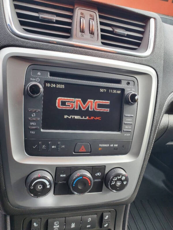 2016 GMC Acadia SLE-2