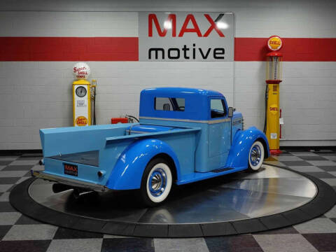 1942 Diamond T Pickup