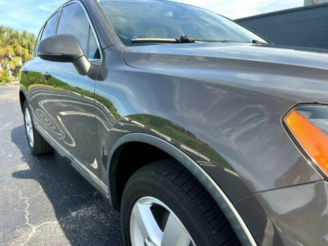 2011 Volkswagen Touareg Hybrid