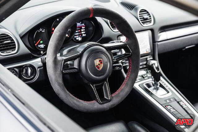 2017 Porsche 718 Cayman