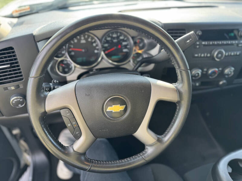2011 Chevrolet Silverado 1500 LT