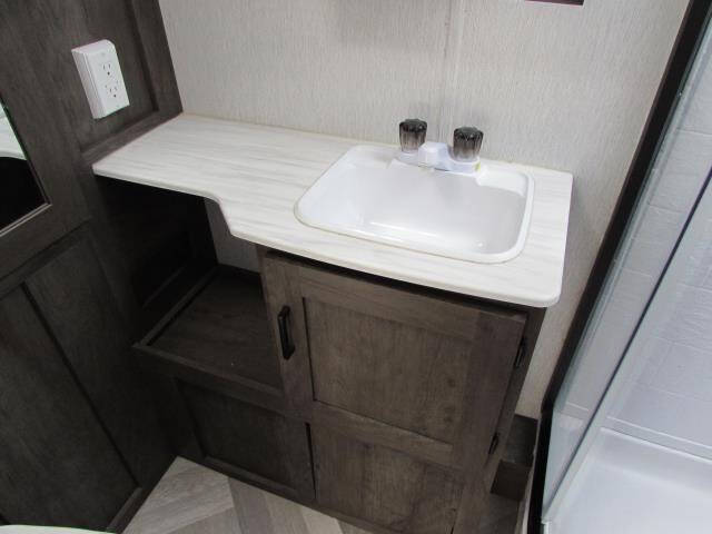 2022 Forest River SALEM CRUI