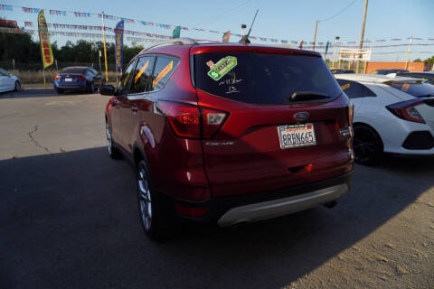 2019 Ford Escape Titanium