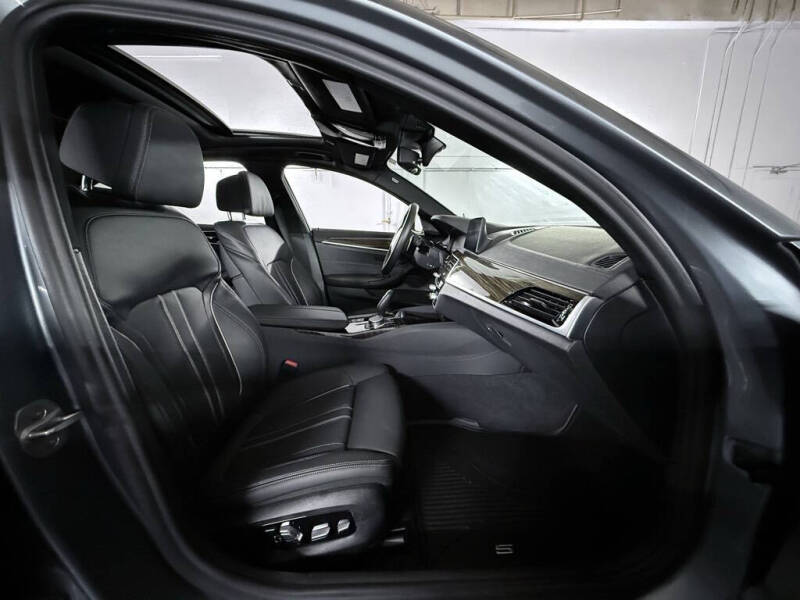 2020 BMW 5 Series M550i xDrive