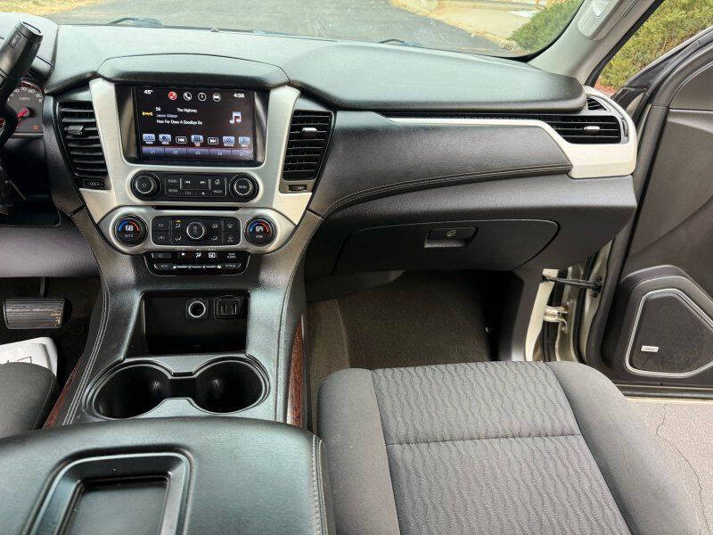 2016 GMC Yukon XL SLE