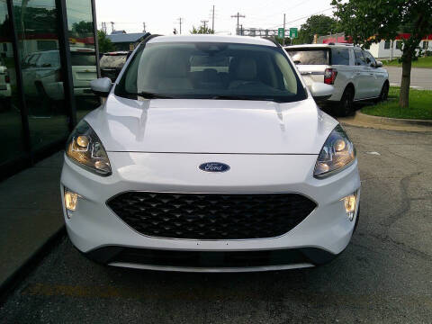 2020 Ford Escape SEL