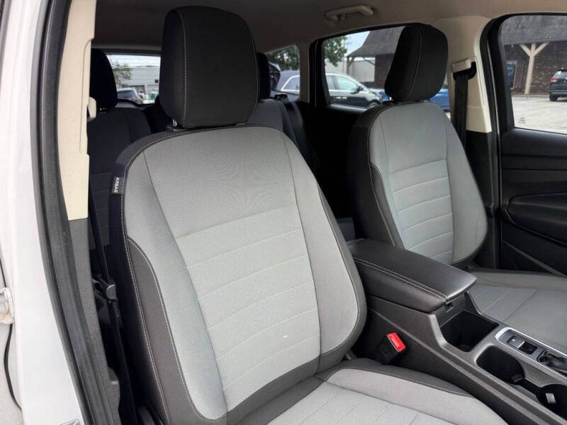 2018 Ford Escape S