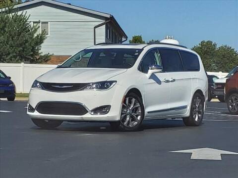 2019 Chrysler Pacifica for sale at Jack Schmitt Chevrolet Wood River in Wood River IL