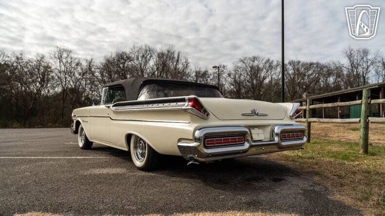 1957 Mercury Monterey