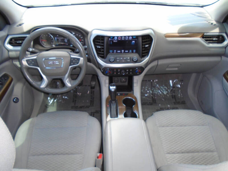 2019 GMC Acadia SLE-2