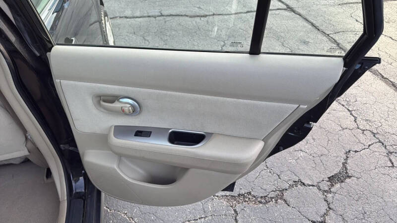 2007 Nissan Versa 1.8 S