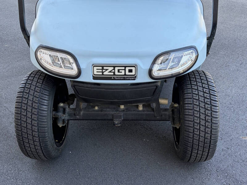 2019 E-Z-GO TXT