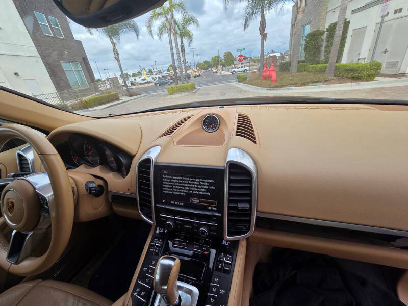 2016 Porsche Cayenne