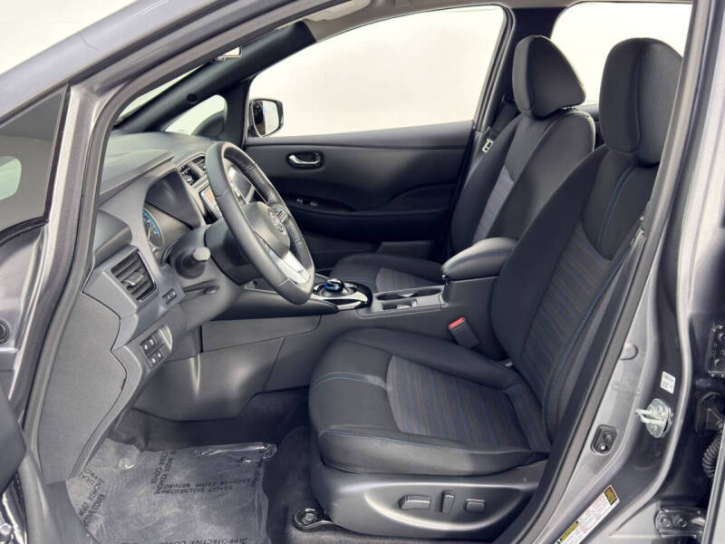 2024 Nissan LEAF SV PLUS