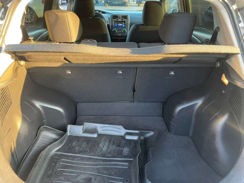 2013 Nissan LEAF S