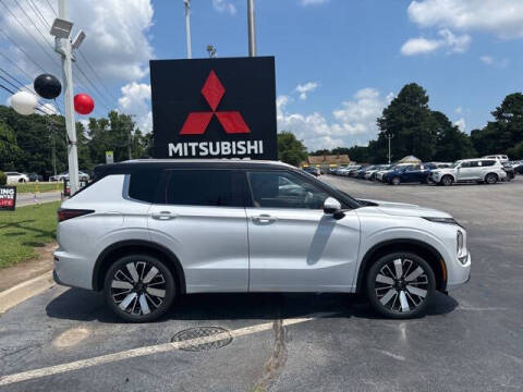 2025 Mitsubishi Outlander SEL