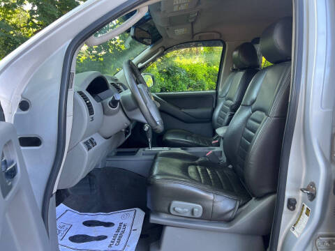 2008 Nissan Frontier LE