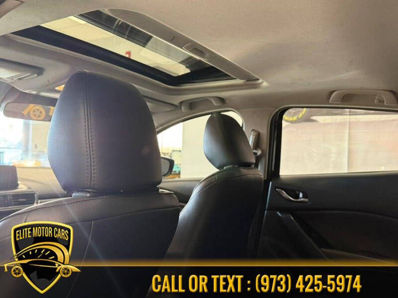 2018 Mazda MAZDA3 Touring