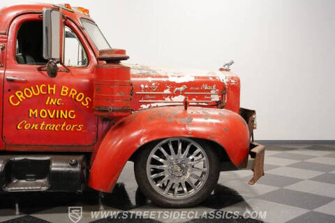 1960 Mack B-Series