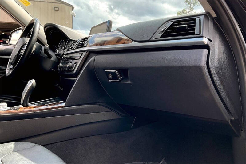 2013 BMW 3 Series 328i xDrive