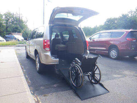 2014 Dodge Grand Caravan for sale at Mobility Motors LLC - A Wheelchair Van in Battle Creek MI