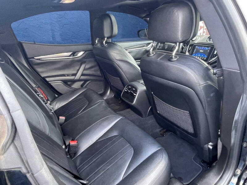 2018 Maserati Ghibli