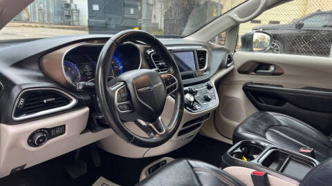 2018 Chrysler Pacifica Touring L