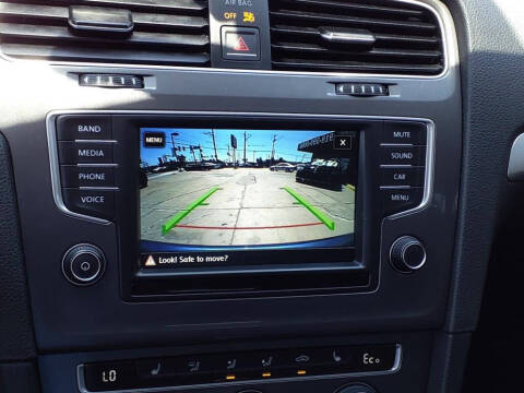 2016 Volkswagen e-Golf SE