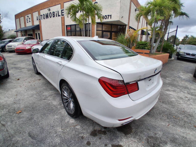2012 BMW 7 Series 740i