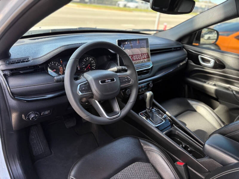 2023 Jeep Compass Altitude