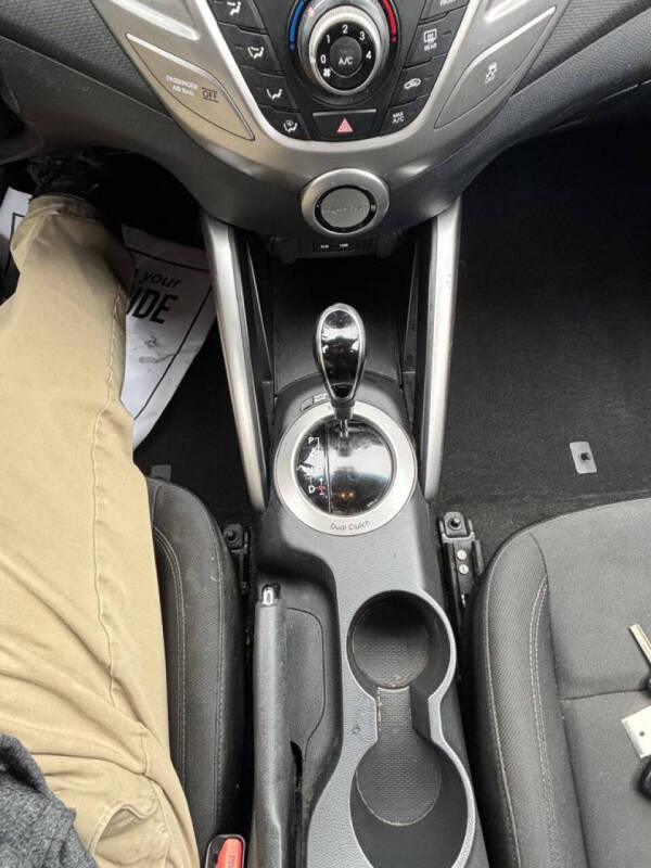 2017 Hyundai Veloster