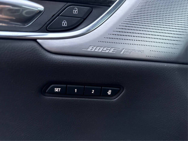 2023 Cadillac XT6 Sport