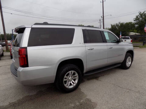 2016 Chevrolet Suburban LT