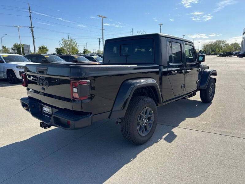 2026 Jeep Gladiator 85th Anniversary Edition
