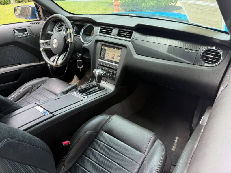 2011 Ford Mustang