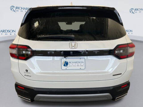 2025 Honda Pilot Touring