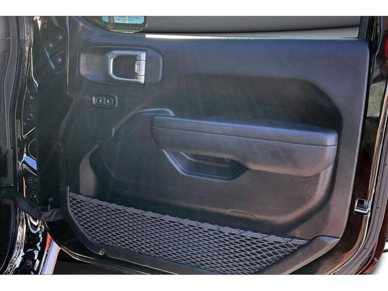 2024 Jeep Gladiator Willys