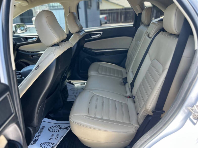 2020 Ford Edge SEL