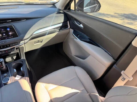 2019 Cadillac XT4 Luxury