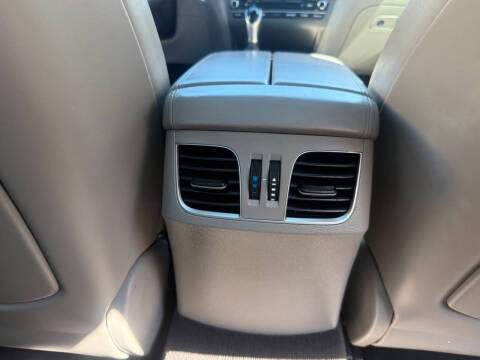 2017 Genesis G80 3.8