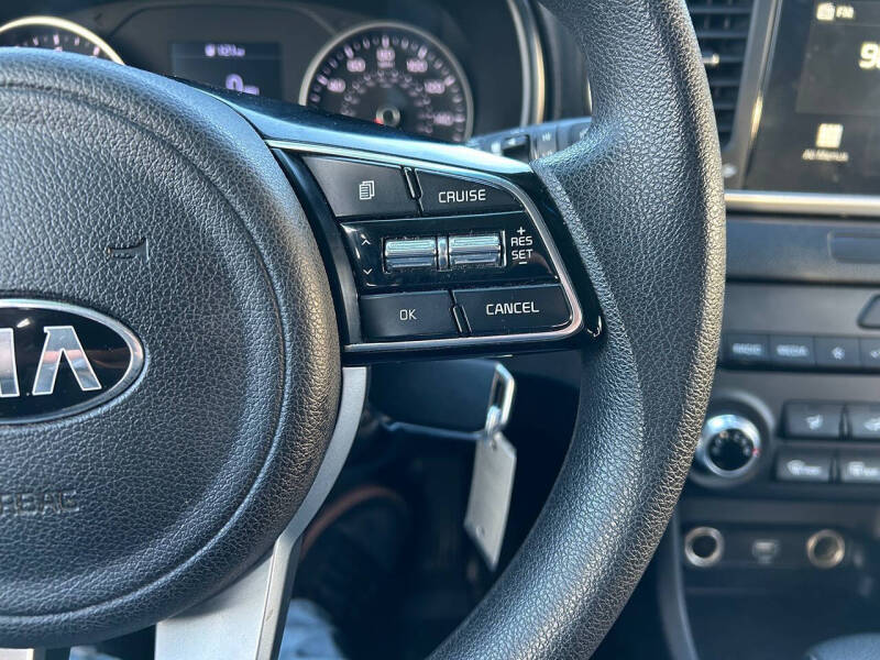 2022 Kia Sportage LX