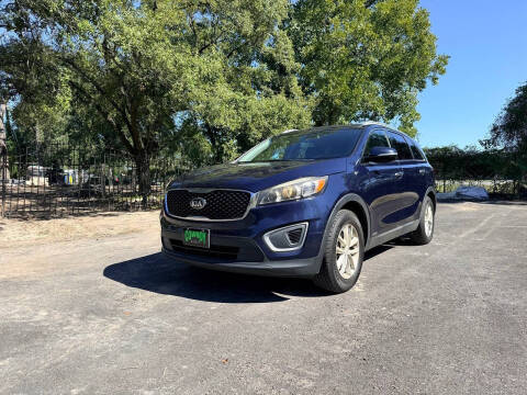 2016 Kia Sorento LX